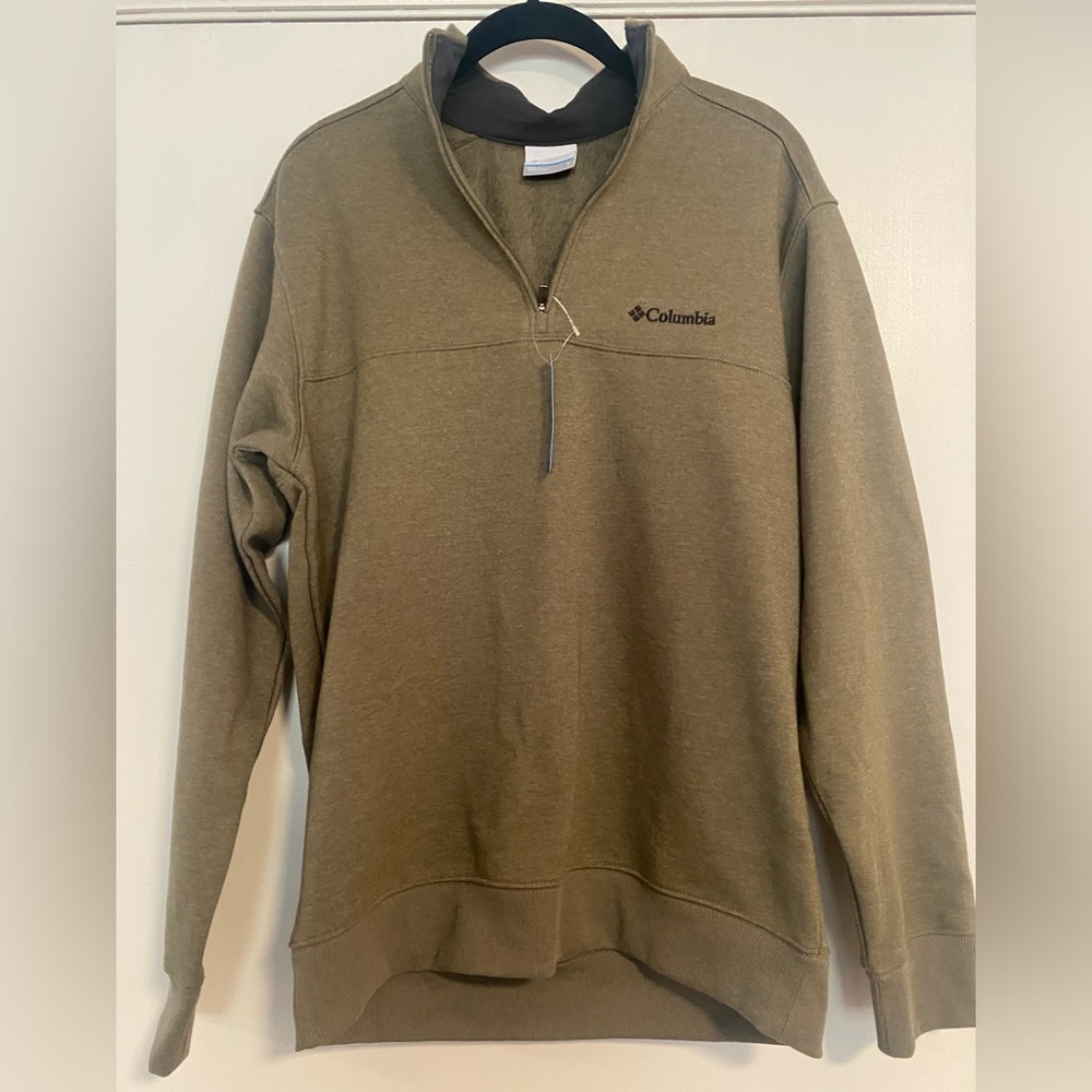 NWT! Columbia Men’s Quarter Zip Sweatshirt - Size Small